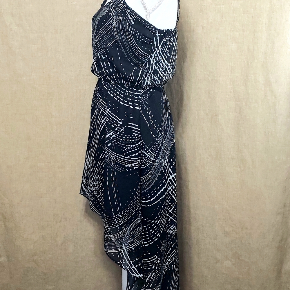Express Size S/P Spaghetti Strap Hi-Lo Dress - Picture 2 of 14
